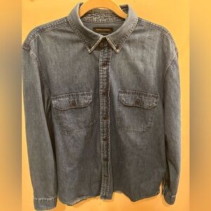 Banana Republic Men’s Denim Button-Down Untucked Standard Fit Shirt Size Large